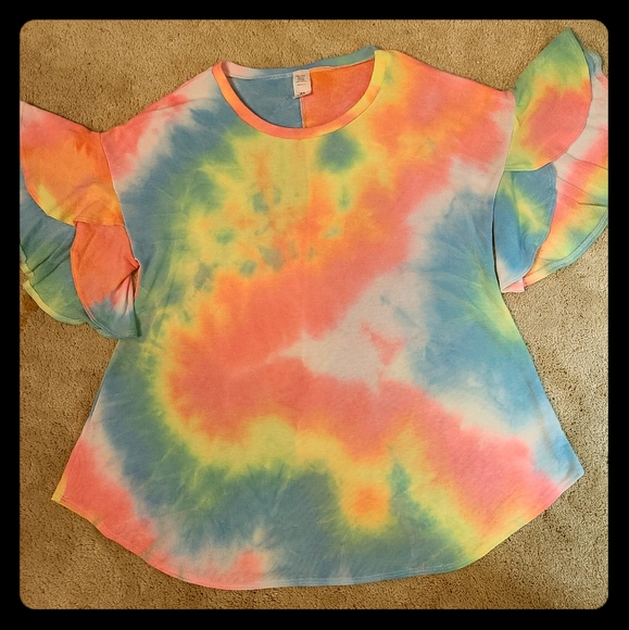 ❤ Glory Days Top. ❤ - Picture 1 of 6